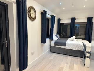 Eltham Hill Stay - 7