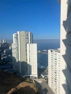 Moderno departamento en reñaca norte - 1