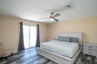 Havasu Oasis Games for Kids BBQ Boat Parking - 5