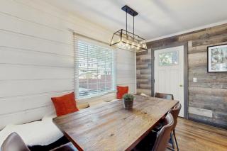 Manzanita Holiday 1 - 5