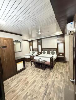 HOTEL S HOSPITALITY - Karol Bagh Metro & Ganga Ram Hospital - Neu-Delhi - 1