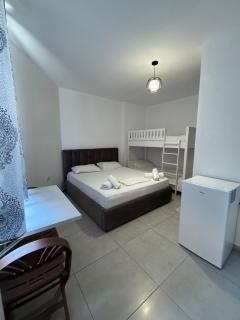 Guest House Kloen - Vlorë - 6