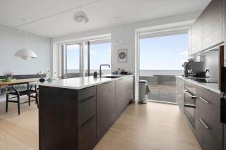 4796 Allinge - Havnevej 14 E - 4