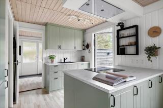 1602-Aakirkeby-Bonamarken-8 - 2