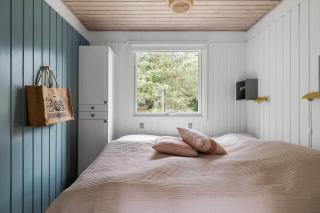 1602-Aakirkeby-Bonamarken-8 - 1