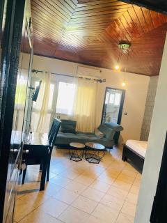 Chambre meublée Paris 2 avec cuisine - Douala - 3