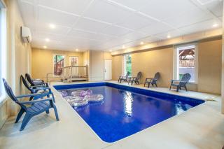 2Cabins 16BR Sleeps42 Hot Tub Indoor Pool and Gazebo - 3