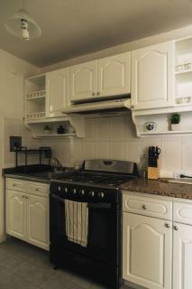 3BR in Condesa w Balcony, Roma Across St - 9