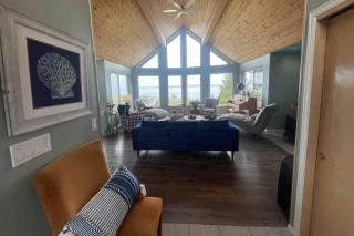 Saratoga (Upstairs) - 2