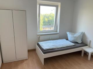 Monteurzimmer und Ferienwohnung bei Leuna, Halle, Leipzig - Braunsbedra - 1