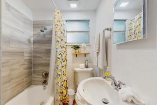 Suite West B - 1
