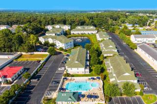 The Tides --- 19994 Sandy Bottom Cir #8105 - 8