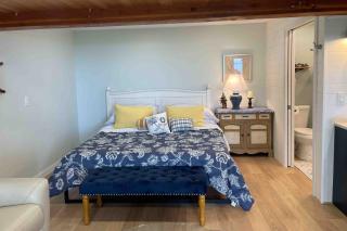 Admiralty (Downstairs) - 2