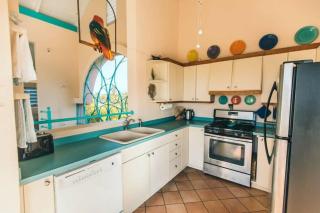Villa Camilla Eco-Resort Main House on Grace Bay Beach - The Bight Settlements - 3