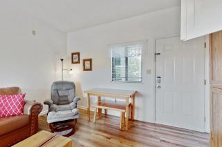 Laurel Inn Condominiums - Black Bear Boogie - 5