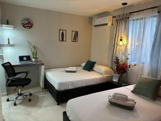 CABO HoSTEL - 1