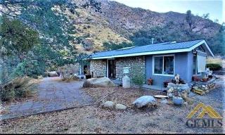 Secluded Oasis with Hot tub n firplace on 40 acres - 4