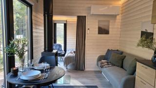 Landscape Cabin 12, KARPALO, Ylläs, Tiny Home with Sauna, Fireplace, BBQ, Wifi, Ski, Fishing, Pets OK - 5