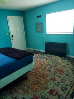 GpL 5544 Cozy Getaway with Bright Colors & Full Kitchen - 6