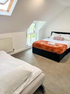 Luxury Townhouse In Derby City Centre - 2