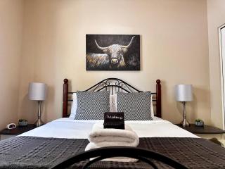 Cheerful New 2 Bedroom Home In Cul De Sac Netflix - Medford - 0