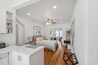 The Tarpon Studio Downtown Hideaway - 1