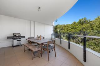 Cotton Beach 97 Luxurious Mid Floor Apartment - Casuarina - 6