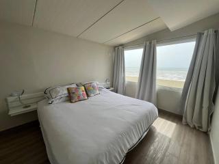 Espectacular Penthouse con Terraza Privada - - 4