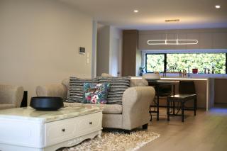 Elegant New Luxury Retreat in Remuera - 3