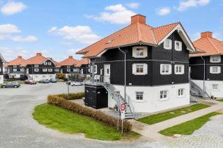 FY382-Bogense-Vestre-Engvej-104-1-tv - 0