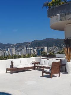 Villa de Lujo Privada en Las Brisas Acapulco, Zona Segura, Vista Increíble de la Bahía - 3