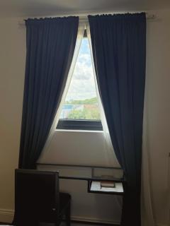 En-suite Double Room Park Royal with off-site Gym Access - 4