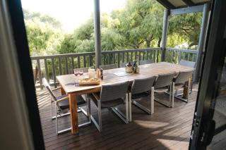 Melo Beach Escape - Luxury Gnarabup beach house - 3
