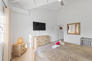 Penthouse Tropicana MiMaJo - 1
