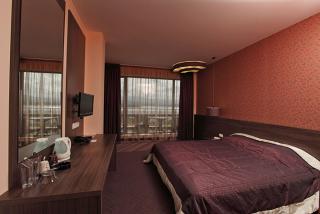 Family Hotel - Restaurant Ring - 4