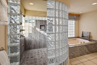 Sedona Family Desert Home - Hot Tub & Scenic Views - 1