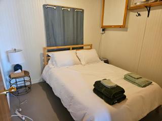 Islandview Cottage - 1