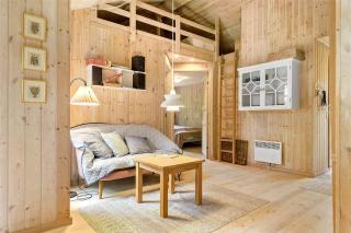 1437-Aakirkeby-Sjostauan-9 - 4