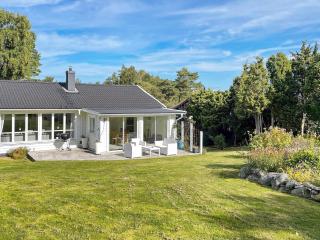 5 person holiday home in Nösund - 0