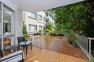 Sunny Coastal Escape-In the heart of Broadbeach - 8