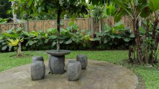 Nature's Touch Villa & Cafe - 1