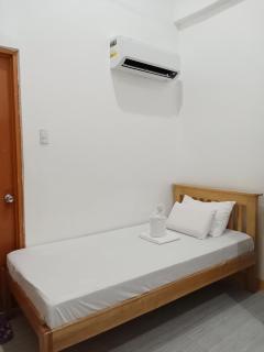 Chery's Guesthouse - 8