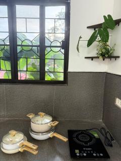 Affordable Yet Luxurious Family House in Uptown CdeO - 3