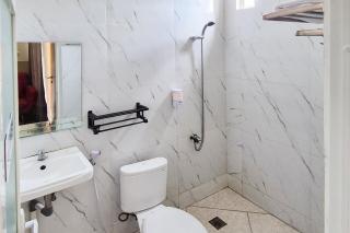 RedDoorz near Mutiara SIS Al Jufrie Airport Palu 3 - 2