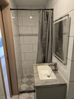 TK GARDEN SUITEs - 7