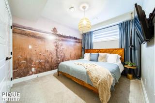 Chic Retreat with Hot Tub - King Bed - Fireplace - WEM - Edmonton - 8