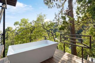 White Lotus by Stay Awhile Villas - 3