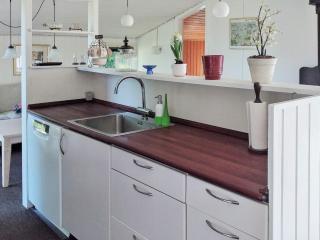 6 person holiday home in Glesborg - 4