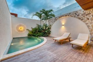 Villas Tulla & Tove 2BR Mediterranean Villa in Uluwatu - 3