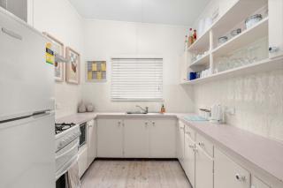 Whitewash Cottage by Experience Jervis Bay - 4